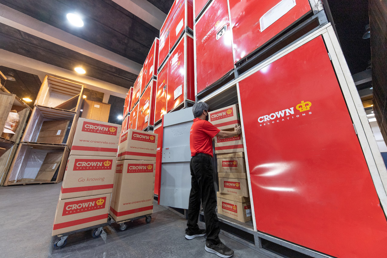 International Moving Storage: What Happens if Your Shipment Arrives Early?