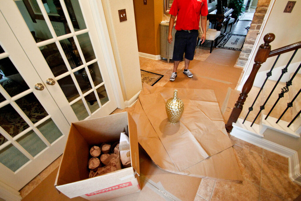 crown relocations - packing services