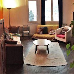 renting-apartment-salon