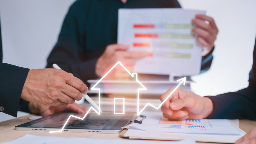 Moving Abroad in 2026? The Smart Way to Budget